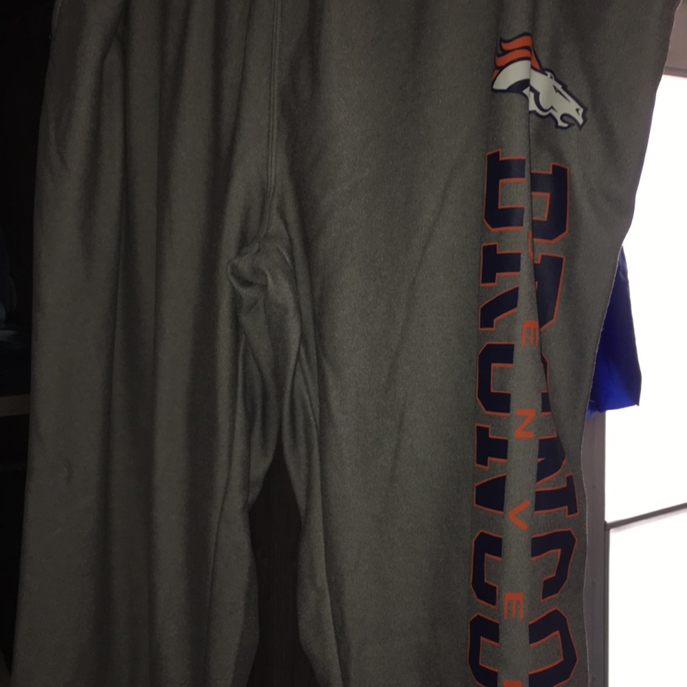 broncos sweats
